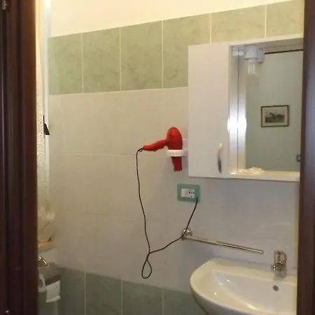 Foresteria Esercito Della Salvezza روما