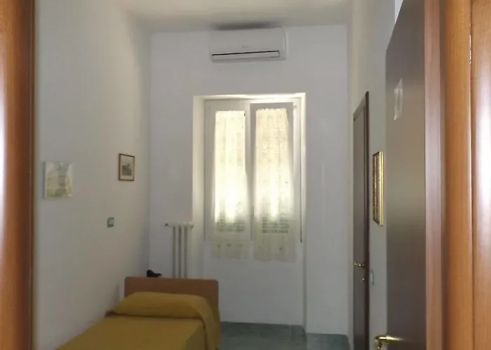 Foresteria Esercito Della Salvezza 호스텔 *