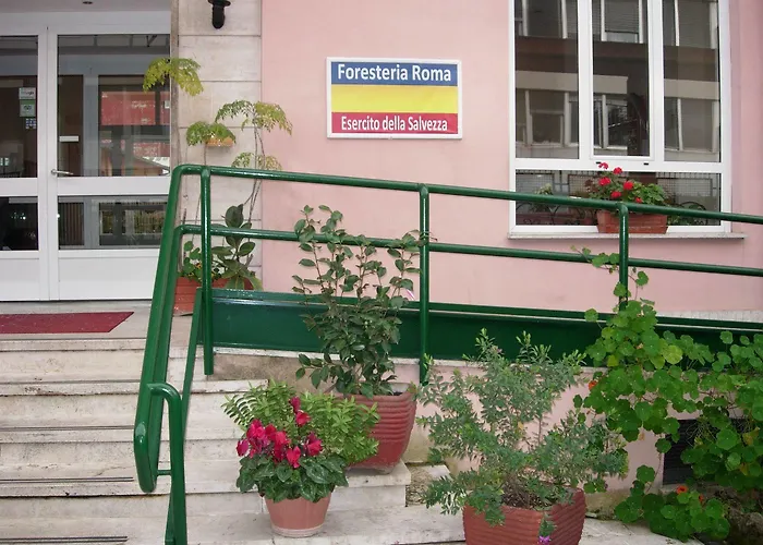 호스텔 Foresteria Esercito Della Salvezza *