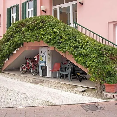 Foresteria Esercito Della Salvezza Rome