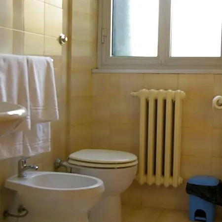 Foresteria Esercito Della Salvezza Auberge de jeunesse