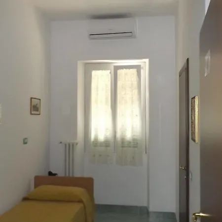 Foresteria Esercito Della Salvezza Hostel *