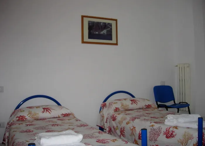 Foresteria Esercito Della Salvezza Auberge de jeunesse *