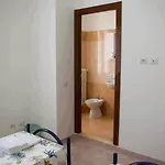 Foresteria Esercito Della Salvezza Hostel Rom